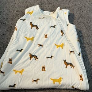 Size S Kyte Baby sleep sack. Dog pattern.